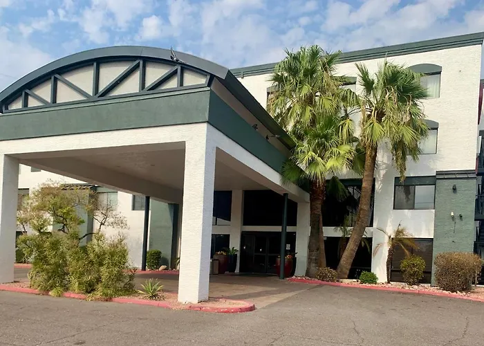 Tempe By The Mall Phoenix Airport Hotel